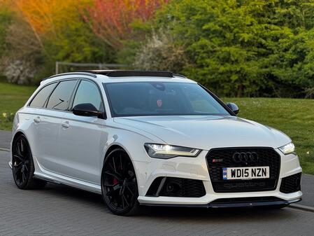 AUDI RS6 4.0 TFSI V8